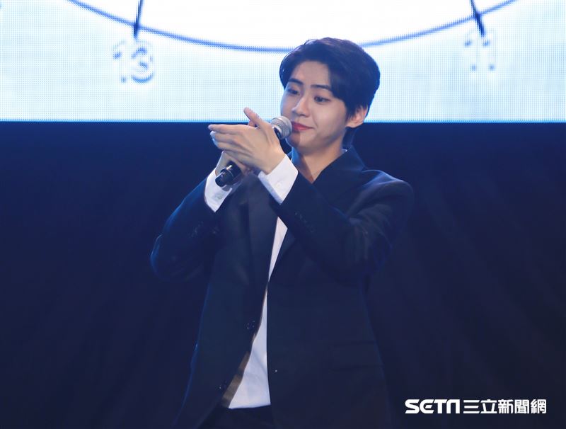 李鎭赫超沒偶像包袱，在現場整個玩開。（圖／記者林聖凱攝影）