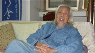 史明遭影射是血案兇手　基金會凌晨怒發聲