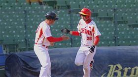 ▲中國隊游擊手楊晉在亞錦賽擊出全壘打。（圖／中華棒協提供）
