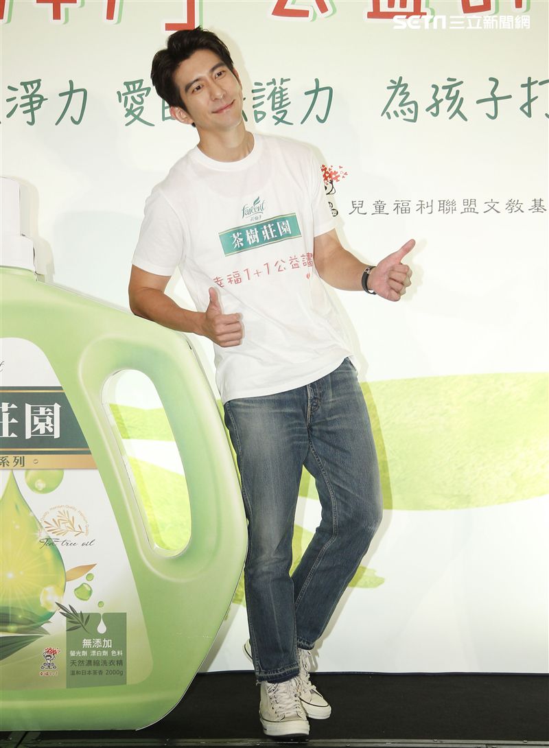 修杰楷揪全民送愛兒福為弱勢兒少打造潔淨家園。（記者邱榮吉/攝影）