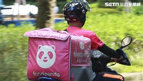 foodpanda外送員。（圖／記者林士傑攝影）