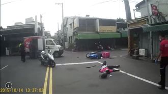 再傳外送車禍　嘉義女外送員倒地鈍傷