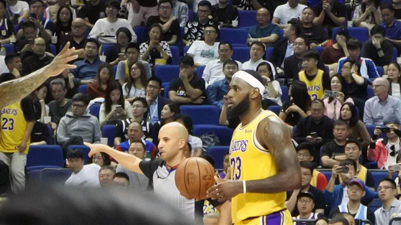 NBA／捲入挺港風波！詹皇回應這句