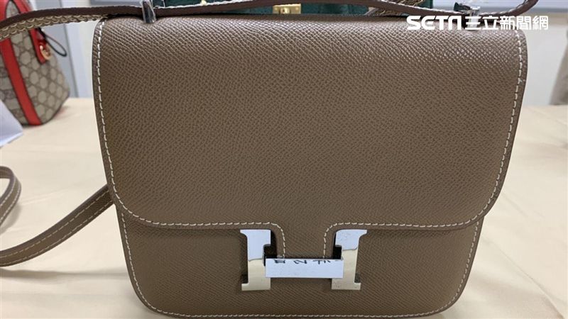 妳買過嗎？連千毅「假包」款式曝光