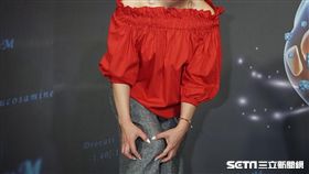 女星梁佑南膝蓋疼痛，以為是運動傷害所致，就醫檢查發現是退化性關節炎。（圖／中華民國風濕病醫學會提供）