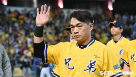 彭政閔生涯最後一次踏上打擊區。（圖／記者王怡翔攝影）