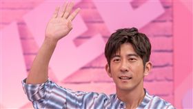 方志友、修傑楷、鄭凱云。（TVBS提供）