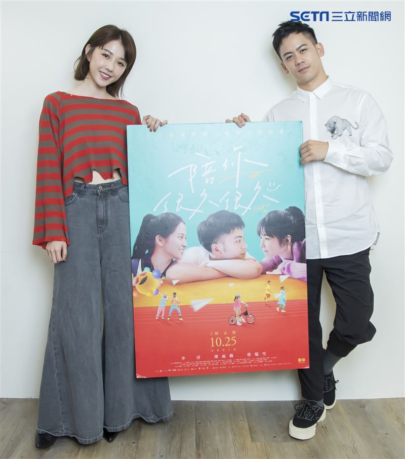 《陪你很久很久》主演邵雨薇、李淳接受三立新聞網專訪。（圖／記者林士傑攝影）