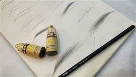 免費紋眉遭質疑技術…收錢又被狂砍價！紋繡師怒：情感綁架（圖／翻攝自爆怨公社）