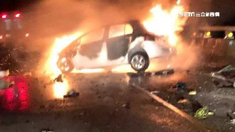疑自撞護欄釀火燒車　清潔隊員受困亡