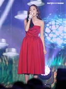 韓星潔西卡（Jessica）穿上性感紅色平口禮服來台舉辦「Jessica Jung Fan Meeting in Taipei」見面會。（記者邱榮吉/攝影）