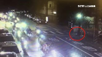 半夜鳴笛狂放炮！警追捕逮13飆仔