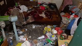 被朋友垃圾房嚇傻(圖/爆怨公社)