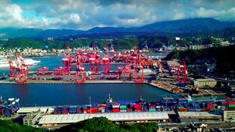 基隆美麗與哀愁　 異鄉人的港都夜雨