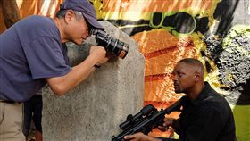 威爾史密斯《雙子殺手》海報／李安。（圖／翻攝自ＩＭＤＢ）