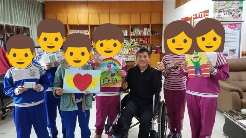 鶯歌大火校長命喪火窟　親友聞訊淚崩