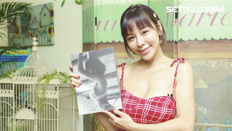 麻辣美食甜心出寫真　內衣穿搭解放！