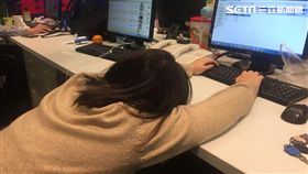 春節還沒到…上班族卻懶洋洋　醫：能為年後做準備
示意圖,OL,上班族,上班