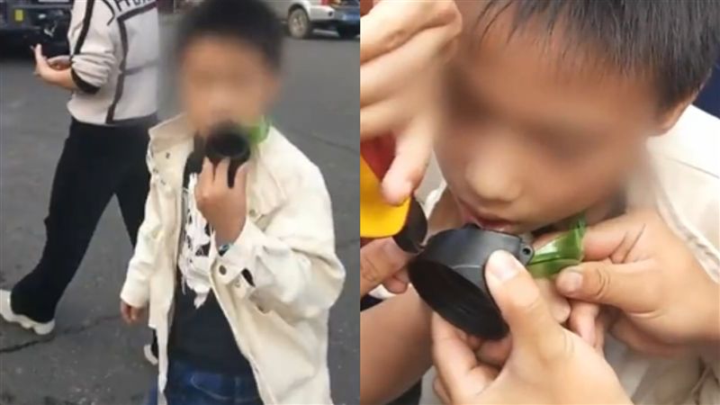喝水卡住男童臉超囧　消防員笑歪救援