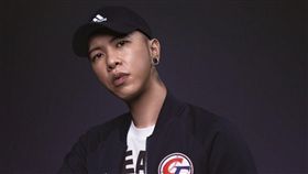 「台灣大王」王柏融、「饒舌霸主」頑童小春、「台灣最速男」楊俊瀚與「電競世界冠軍」閃電狼陳威霖（愛迪達提供）