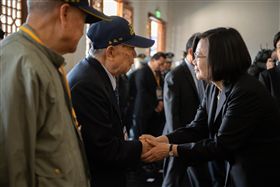 蔡英文古寧頭70周年發文,臉書