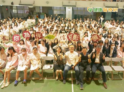友信全台校園巡迴影展 揭開無語良師背後的故事