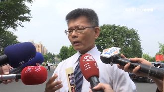 楊秋興頻提換柱2.0　韓粉進攻臉書