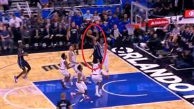 NBA／大復活！罕病狀元轟超兇爆扣
NBA,奧蘭多魔術,Markelle Fultz,費城七六人,狀元
翻攝自YouTube House of Highlights