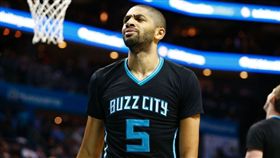 NBA／黃蜂傳傷情　法國飛人手骨折
NBA,夏洛特黃蜂,Nicolas Batum,骨折
翻攝自推特