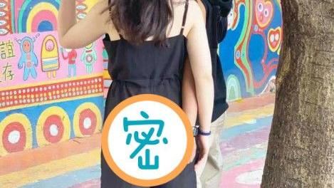 長髮妹這裙裝辣翻！「一線黑丁」透出