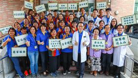 屏東縣,屏基院,守護原鄉健康,獲醫療奉獻獎,余廣亮(圖/屏基提供)中央社