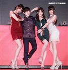 日本AV女優夏木安梨、椎名空、相澤南、高橋聖子為「2019同志好厝邊」台灣同志大遊行造勢。（記者邱榮吉/攝影）