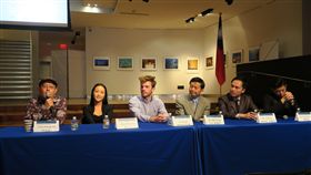 紐約台灣之友音樂會  演出者出席記者會紐約台北文化中心25日舉辦記者會，邀請「台灣音樂之友」音樂會演出者林金丞（左1）、魯千千（左2）等人出席，暢談創作理念。中央社記者尹俊傑紐約攝  108年10月26日