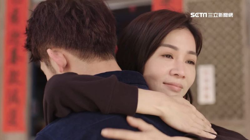 演活熟女！謝盈萱「金句」不斷引共鳴