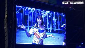 歌手黃麗玲A-Lin遊行開唱被搶麥唱完！攤手傻眼笑說怎麼辦…全場笑開懷

記者鄭尹翔攝影
