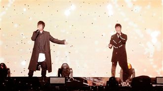 狂！阿信周杰倫公開合唱《說好不哭》