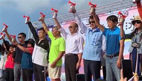 （圖／翻攝自2020韓國瑜總統後援會）韓國瑜,澎湖,冬泳,冬暖澎湖泳出健康