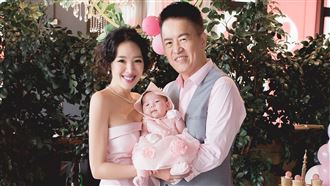 愛女慶雙滿月！劉伊心生產影片大公開