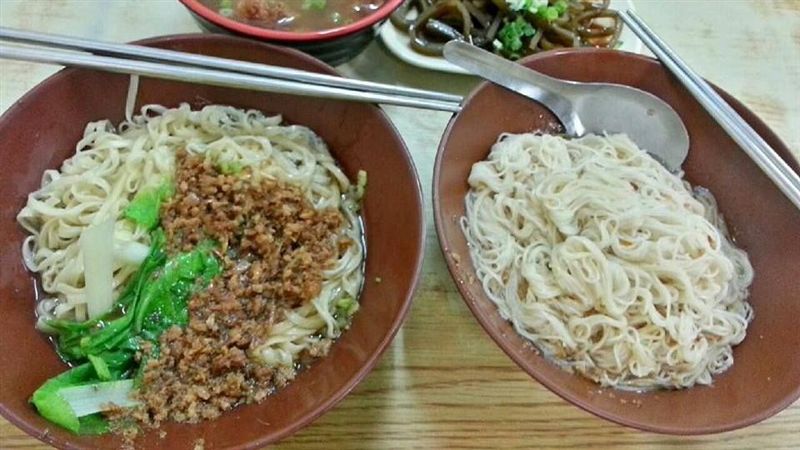 台東麵店摔貓　竟是網路推薦必吃名店