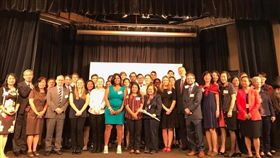 美國政府全額出資的語言領航計畫，28日正式在台大設立中文項目台灣中心；美國領航計畫首度在台設立海外華語中心，象徵台美文教合作里程碑。（圖取自facebook.com/AIT.Social.Media）