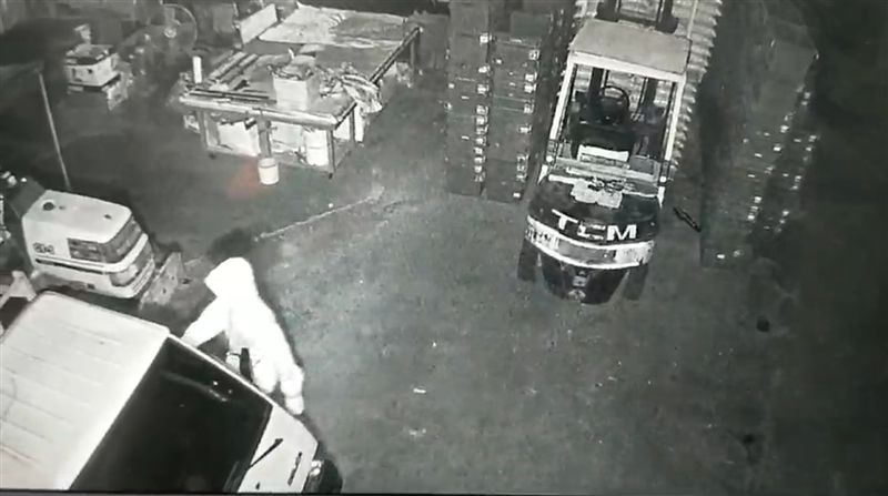 最後身影曝光！他開車討生活慘墜橋亡