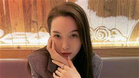 陸婷,SNH48,粉絲借貸留偶像電話（圖／翻攝自微博）