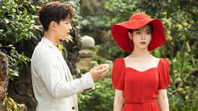 李知恩、呂珍九。（八大提供）