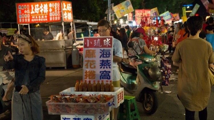 違法擺攤　高雄一德勞工夜市下月熄燈