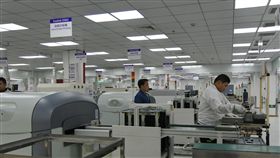 正崴集團江蘇徐州布局正崴集團滑鼠及遊戲手桿搖桿項目由其全資子公司富港電子建設，目前A棟廠房已竣工投產。中央社記者張淑伶徐州攝  108年10月30日