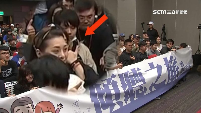 舉書遭圍剿　高中生批韓粉：不理性
