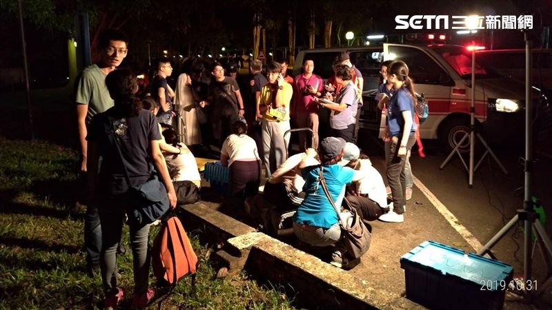 野炊爆炸釀11傷　女學生憶驚恐瞬間