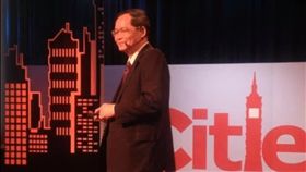 黃國俊
https://www.facebook.com/photo.php?fbid=2153470018086653&set=pcb.2153470114753310&type=3&theater