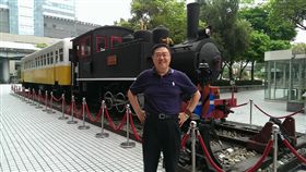 又有台人被失蹤！台師大退休學者遭關押　北京：不要再多問
台師大國際人力資源發展研究所退休副教授施正屏
圖／翻攝自施正屏臉書