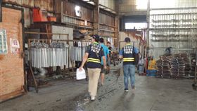 台南市,民眾通報,飄散異味,廠商違規,罰單(圖/台南市環保局提供)中央社